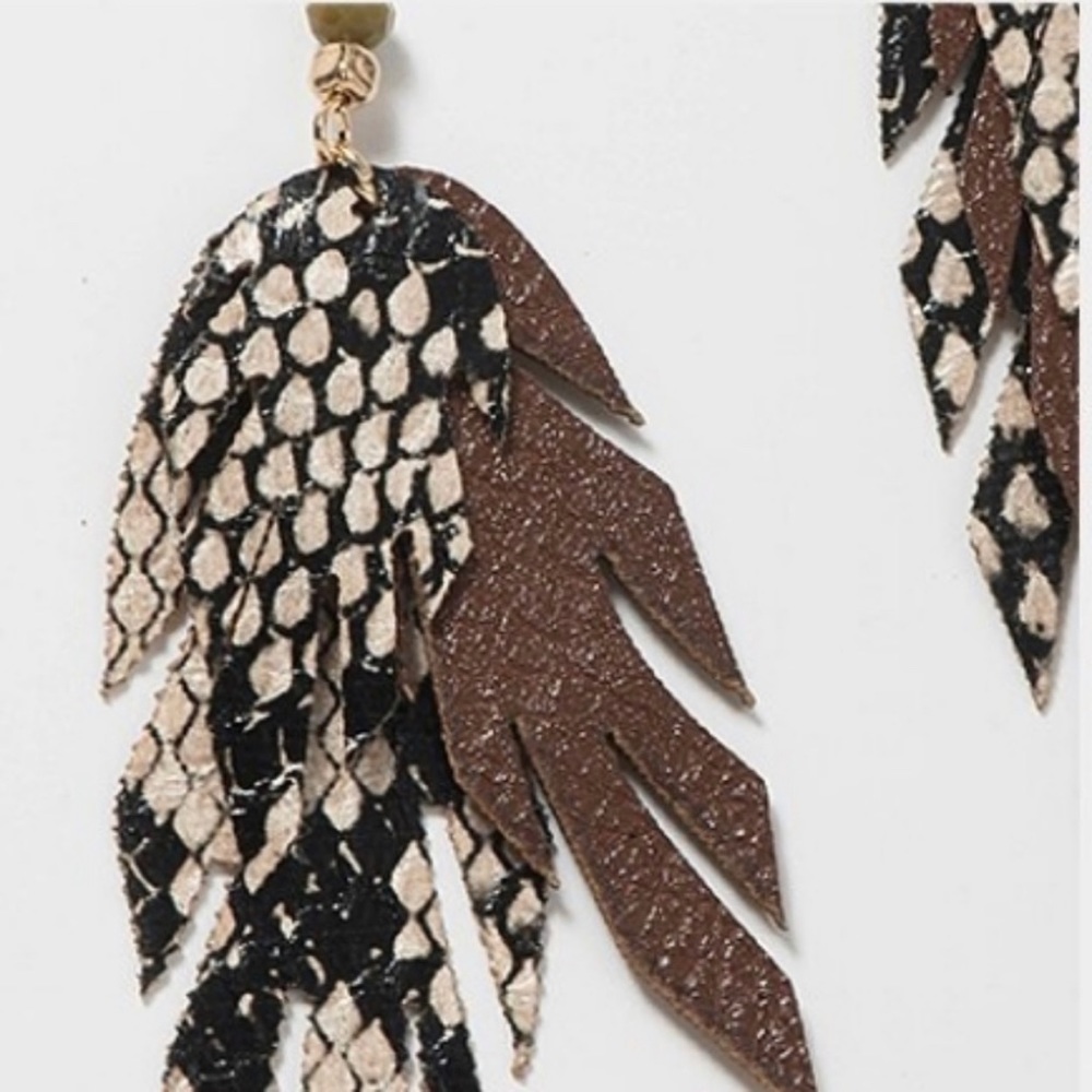 Artisan Fall Leather Feather Dangle Earrings Brown - Picture 7 of 8